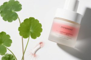 How to Choose Between Water-Soluble and Alcohol-Soluble Centella Extracts?